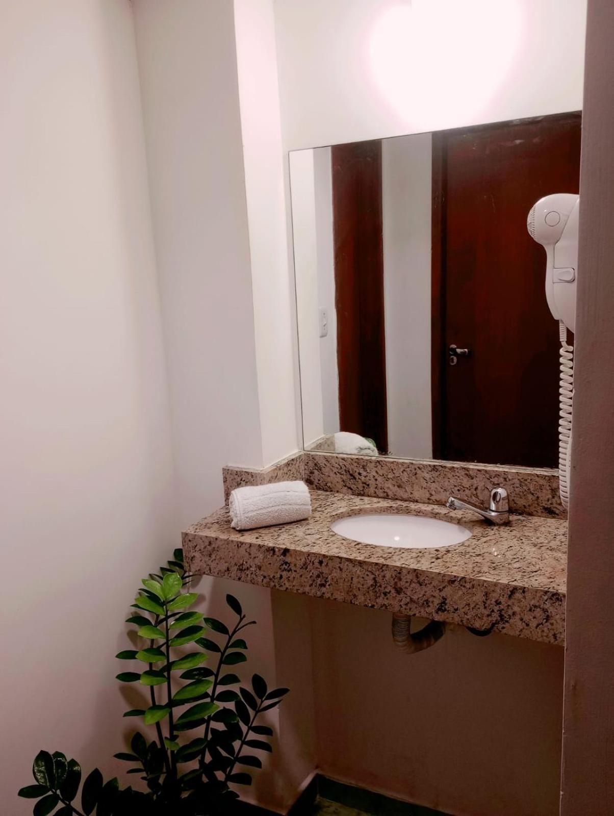 Flats Via Mar Aparthotel Macae Bagian luar foto